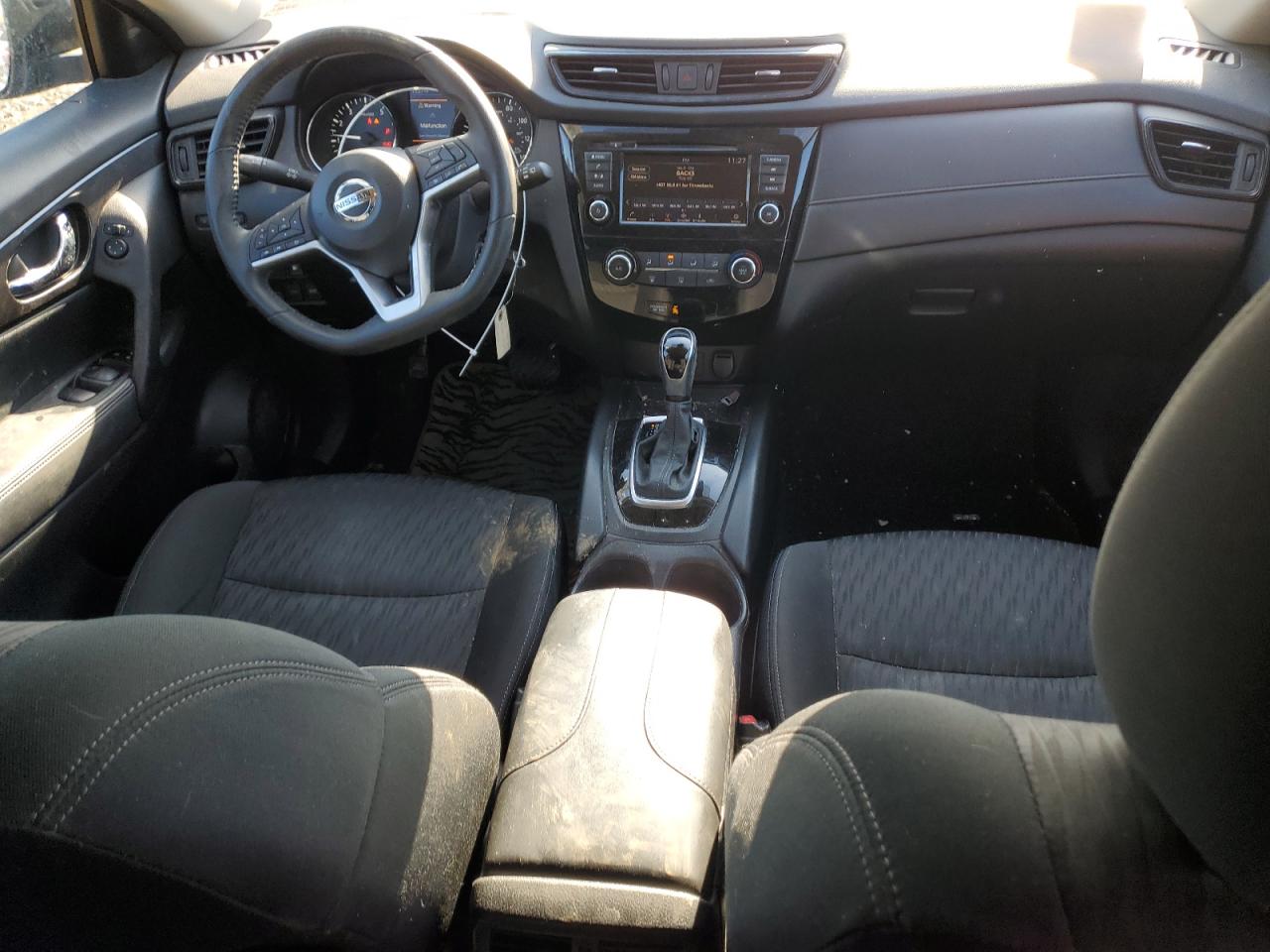 2020 Nissan Rogue - Image 8