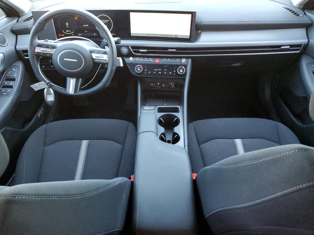 2024 Hyundai Sonata - Image 8