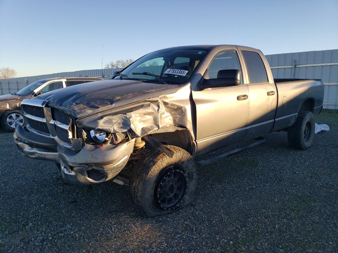 2003 Dodge Ram 2500 St იყიდება Anderson-ში, CA - Front End