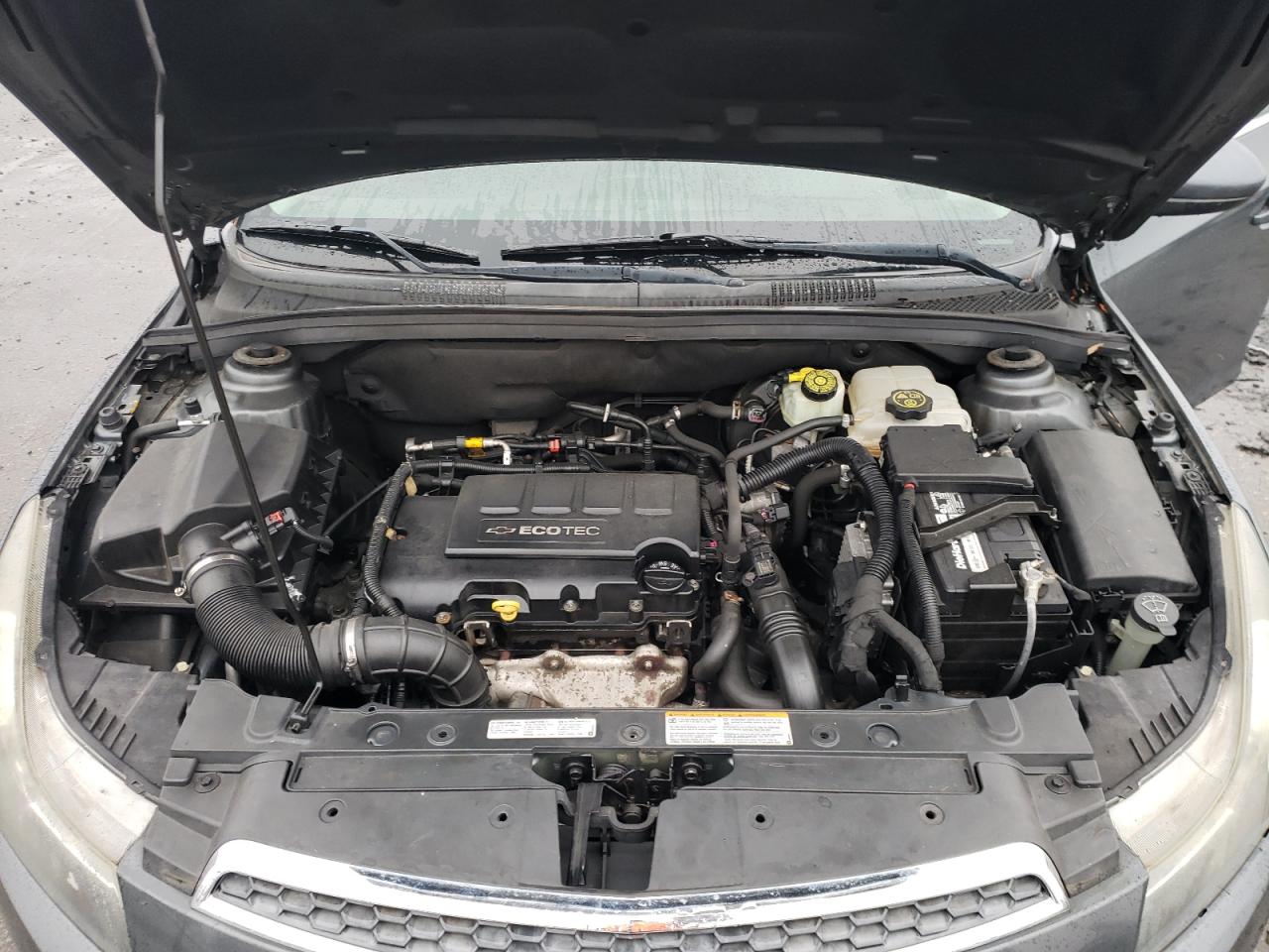 2013 Chevrolet Cruze - Image 11