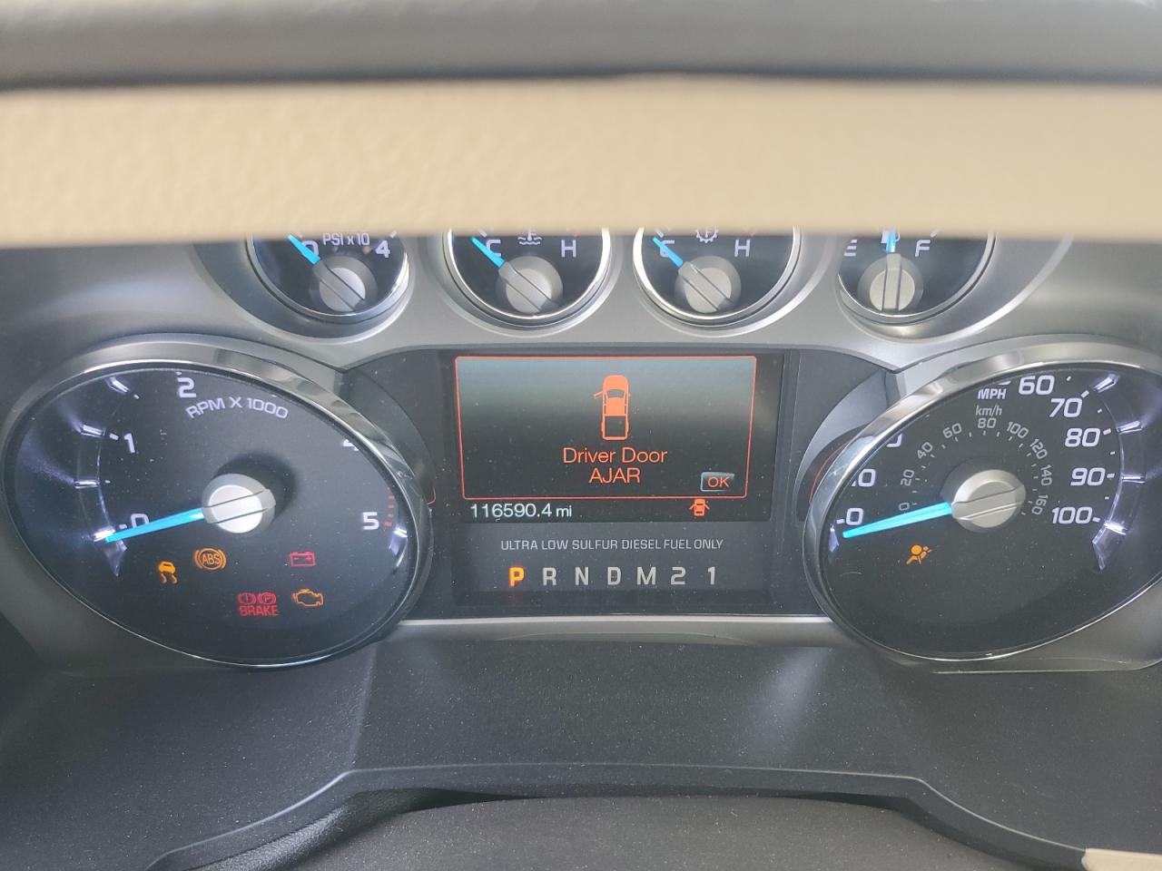 2016 Ford F350 - Image 9