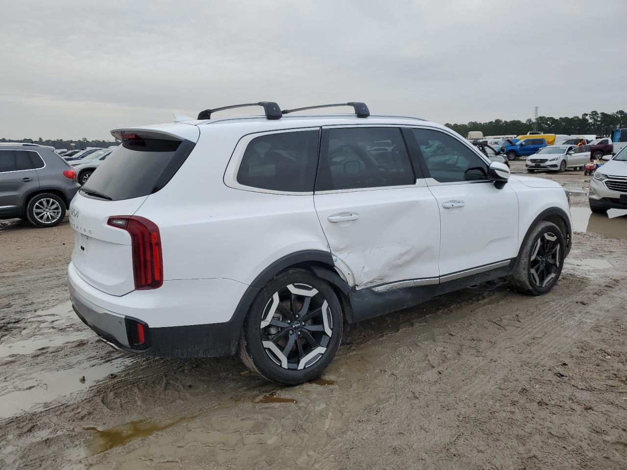 2024 Kia Telluride - Image 3