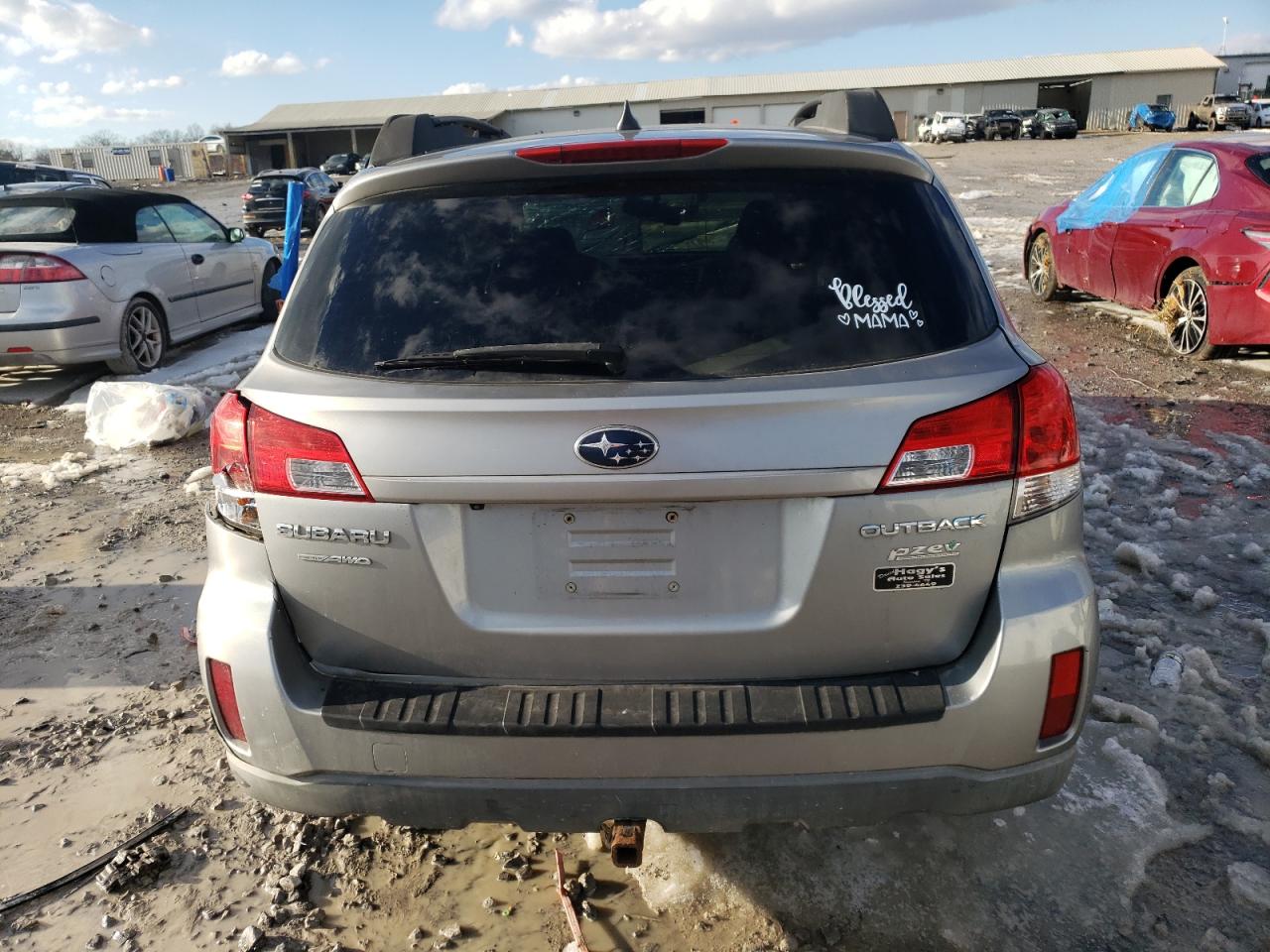 2011 Subaru Outback - Image 6