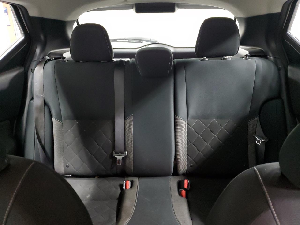 2020 Nissan Kicks - Image 10