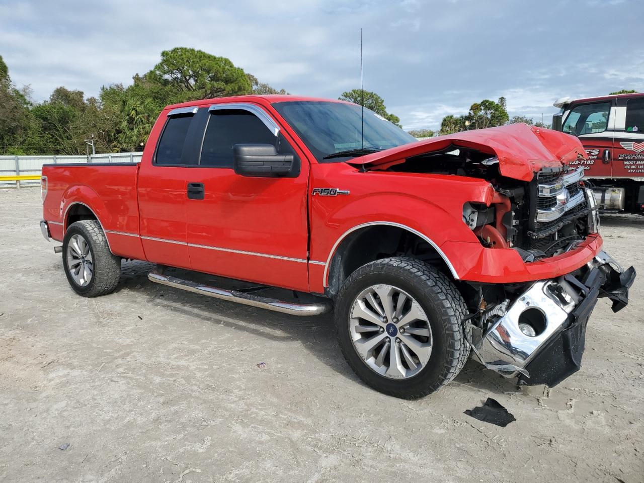 2014 Ford F-150 - Image 4
