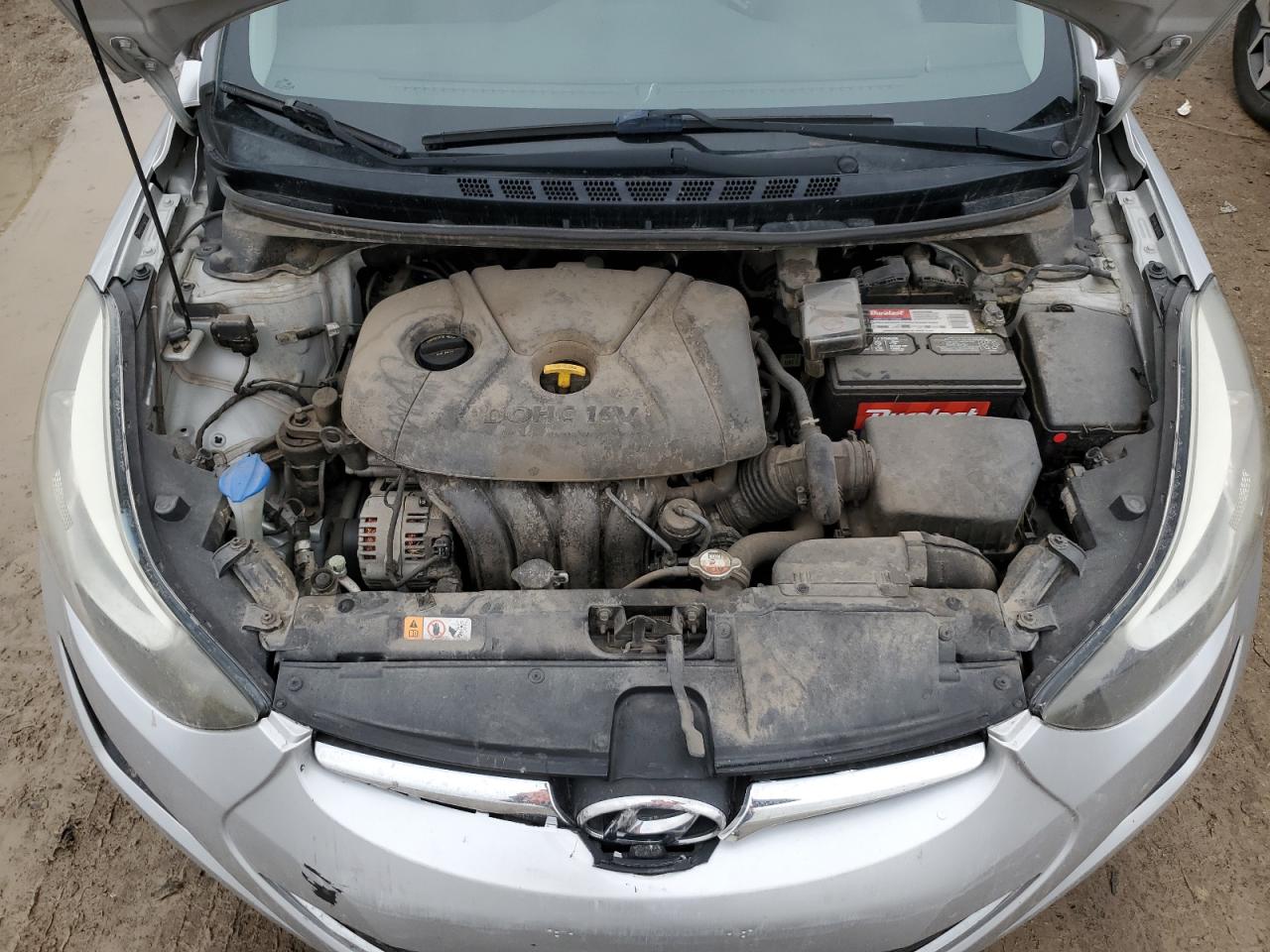 2016 Hyundai Elantra - Image 11