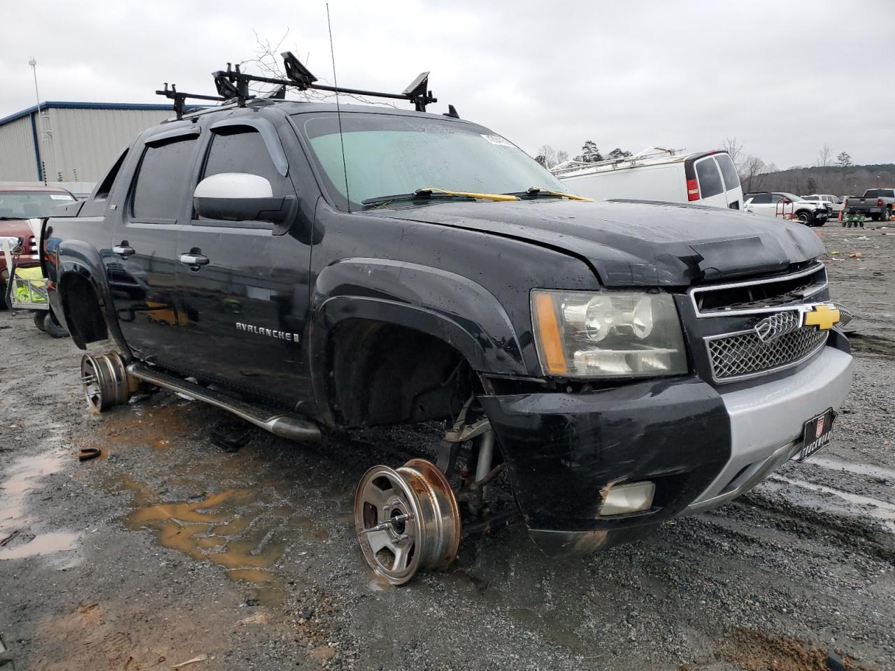 2008 Chevrolet Avalanche - Image 4
