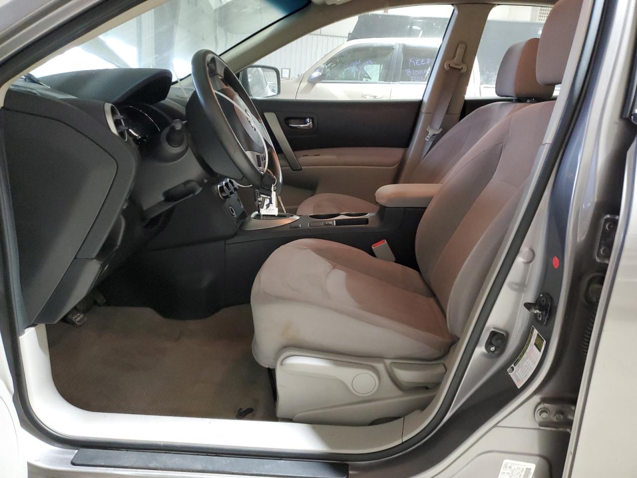 2014 Nissan Rogue - Image 7