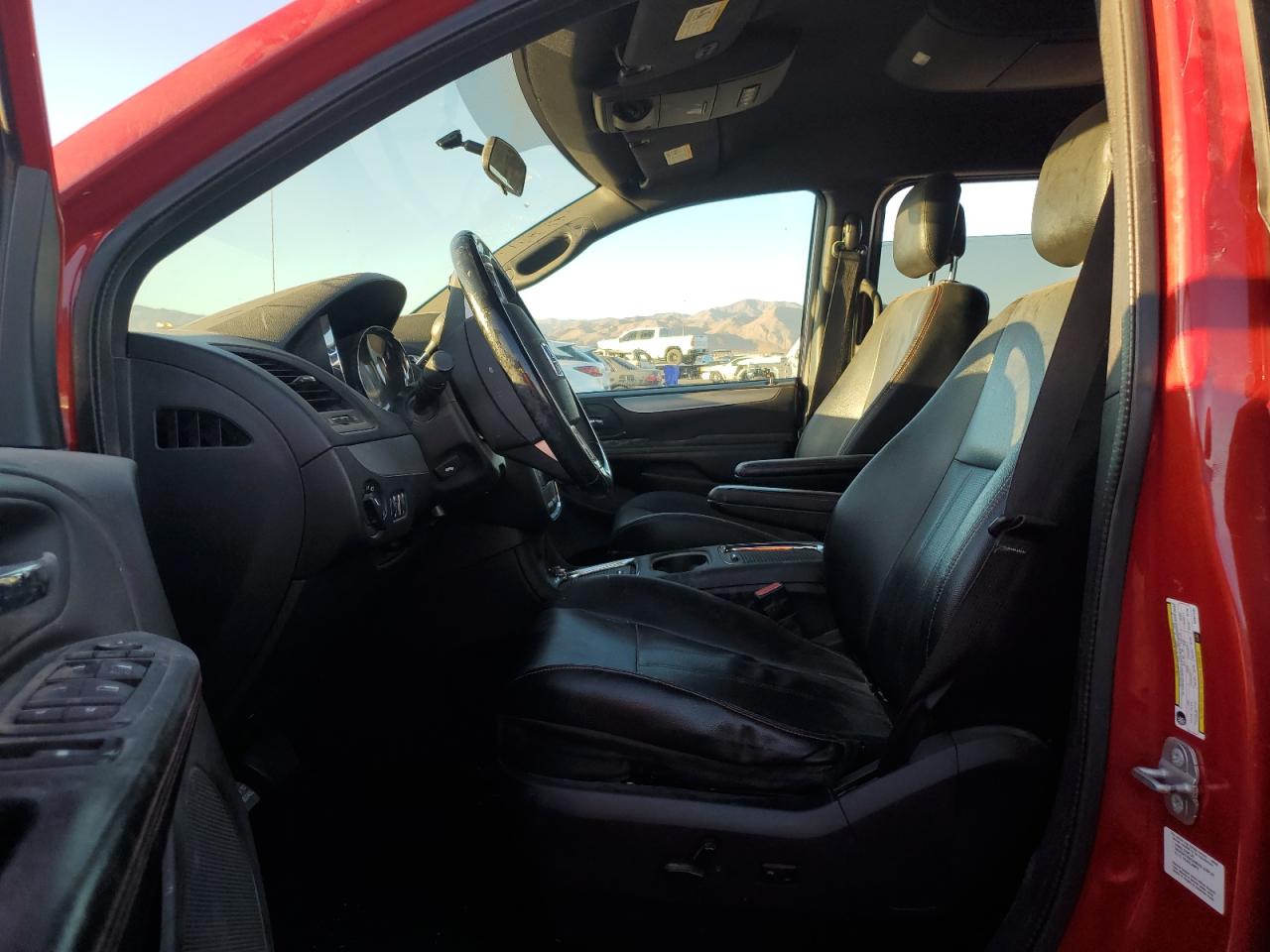 2014 Dodge Grand Caravan R/T VIN: 2C4RDGEG2ER337499 Lot: 89197025