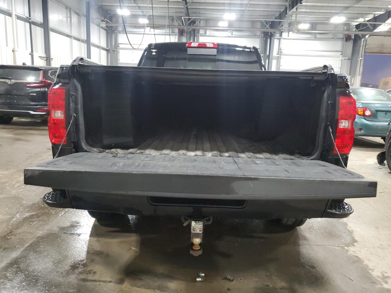 2017 Chevrolet Silverado - Image 6