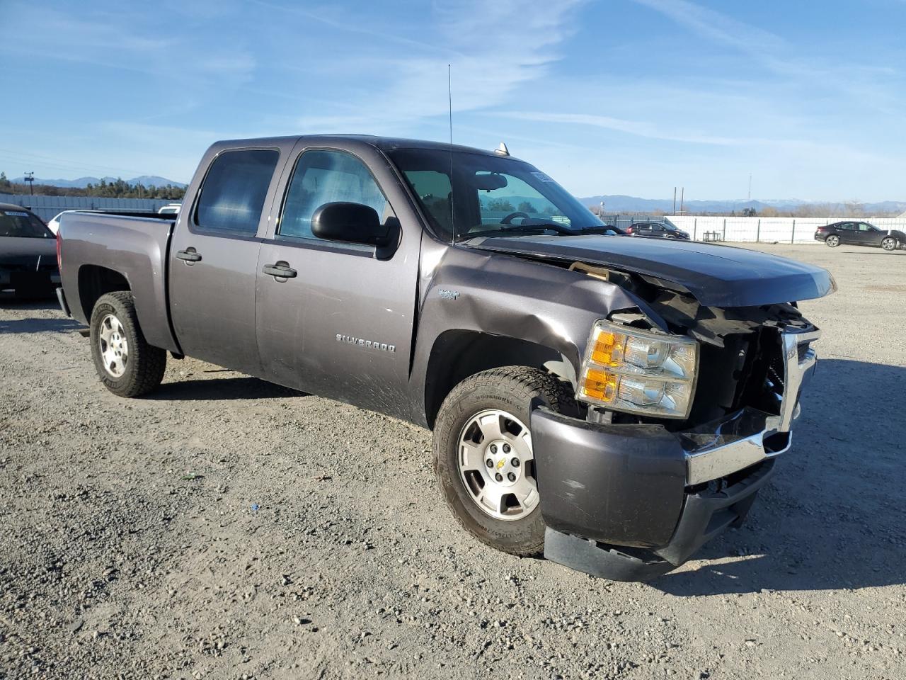 2010 Chevrolet Silverado - Image 4