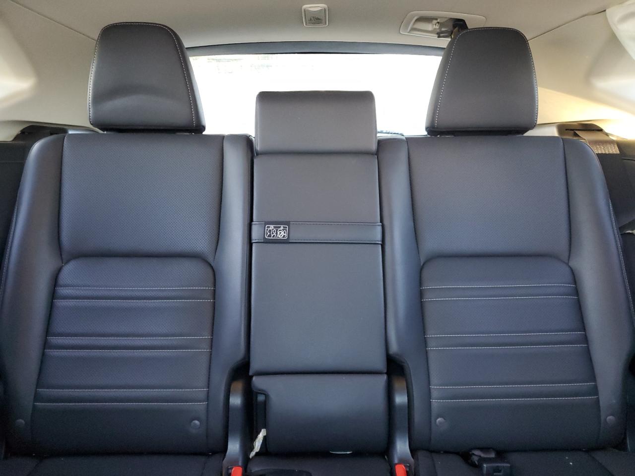 2016 Lexus NX - Image 10
