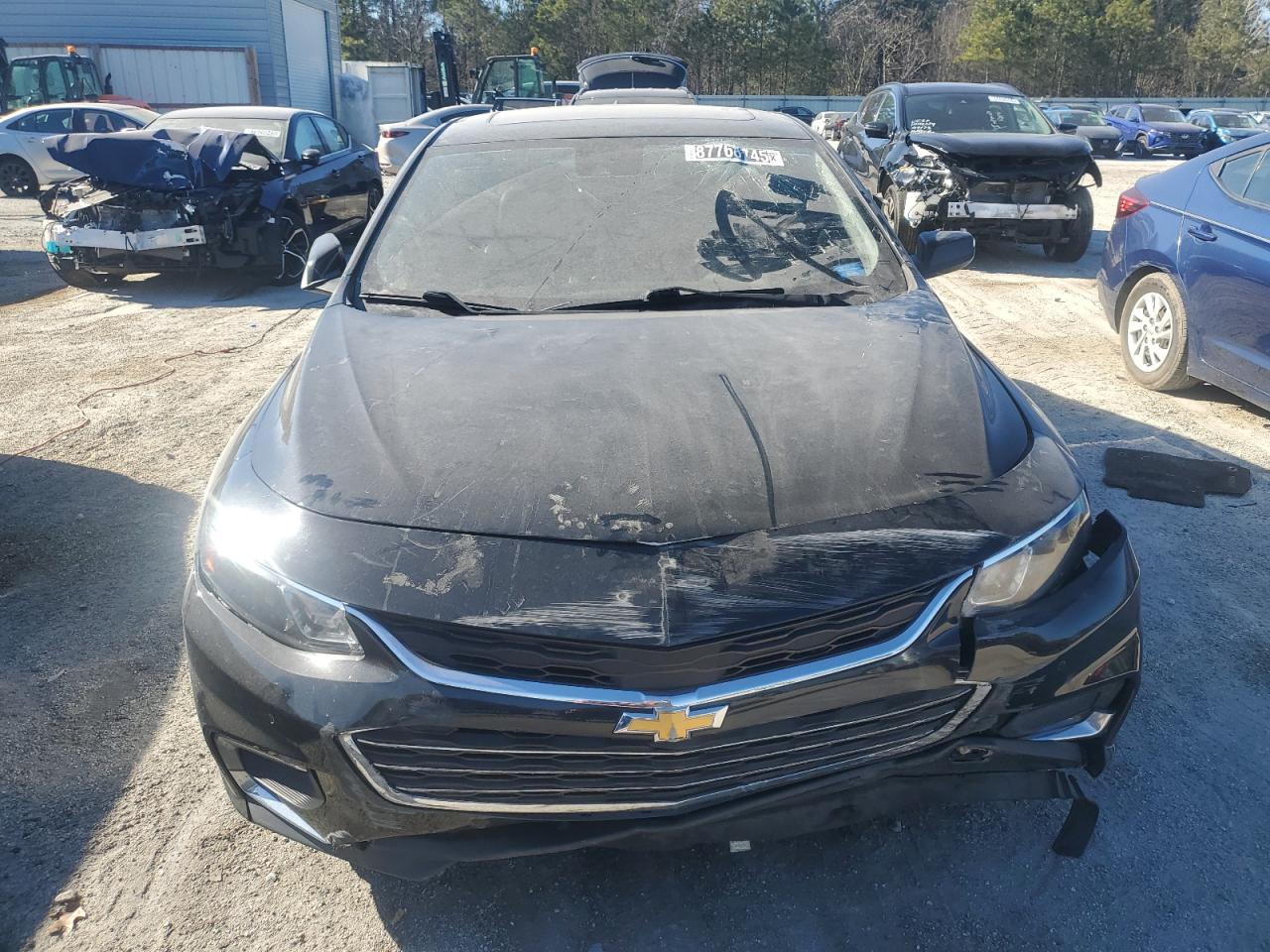 2018 Chevrolet Malibu - Image 5