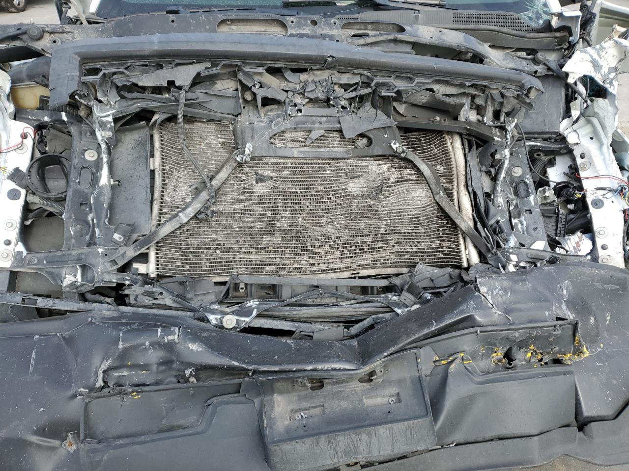 2014 Chevrolet Silverado - Image 11