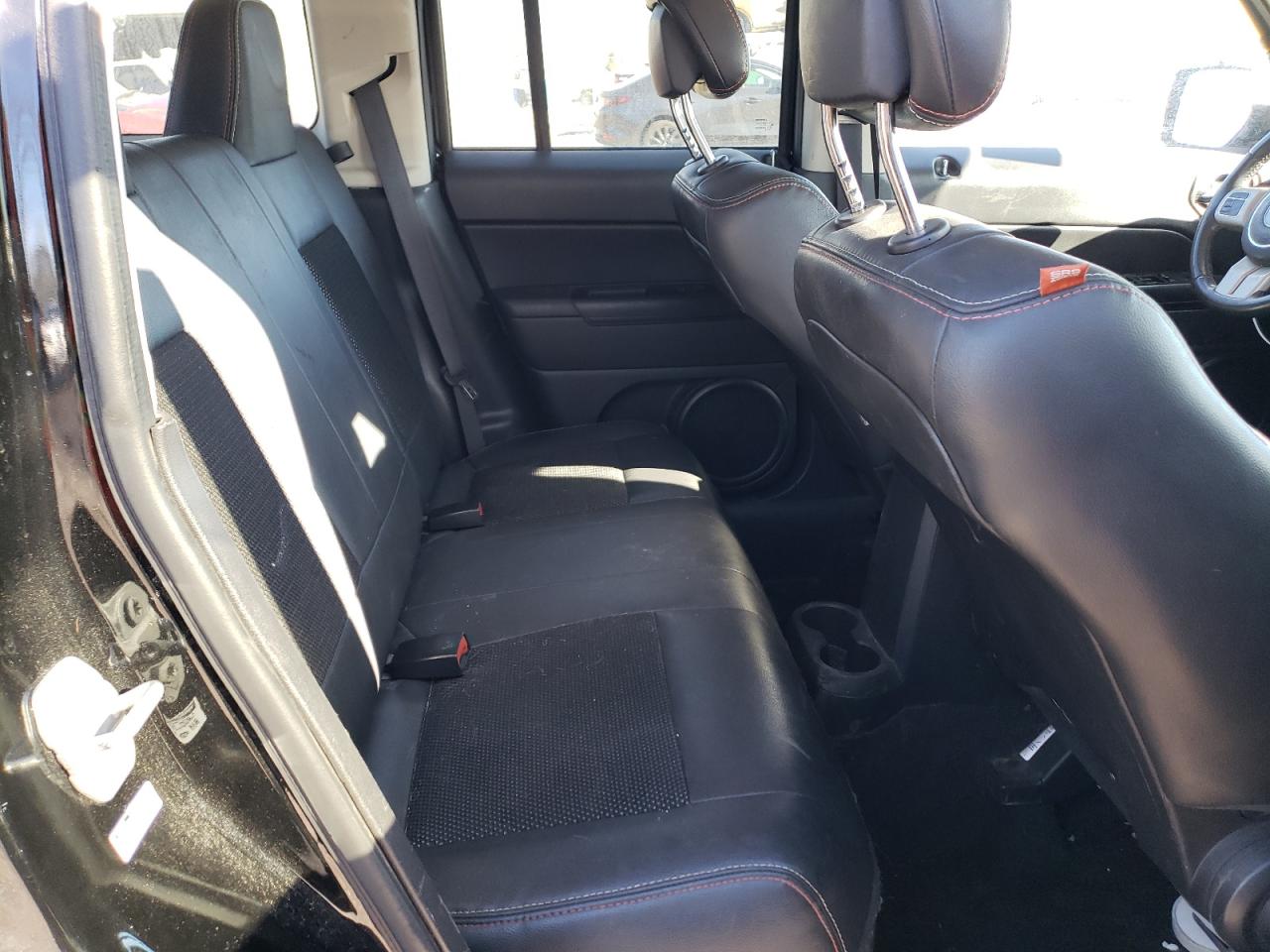 2016 Jeep Liberty (Patriot) - Image 11