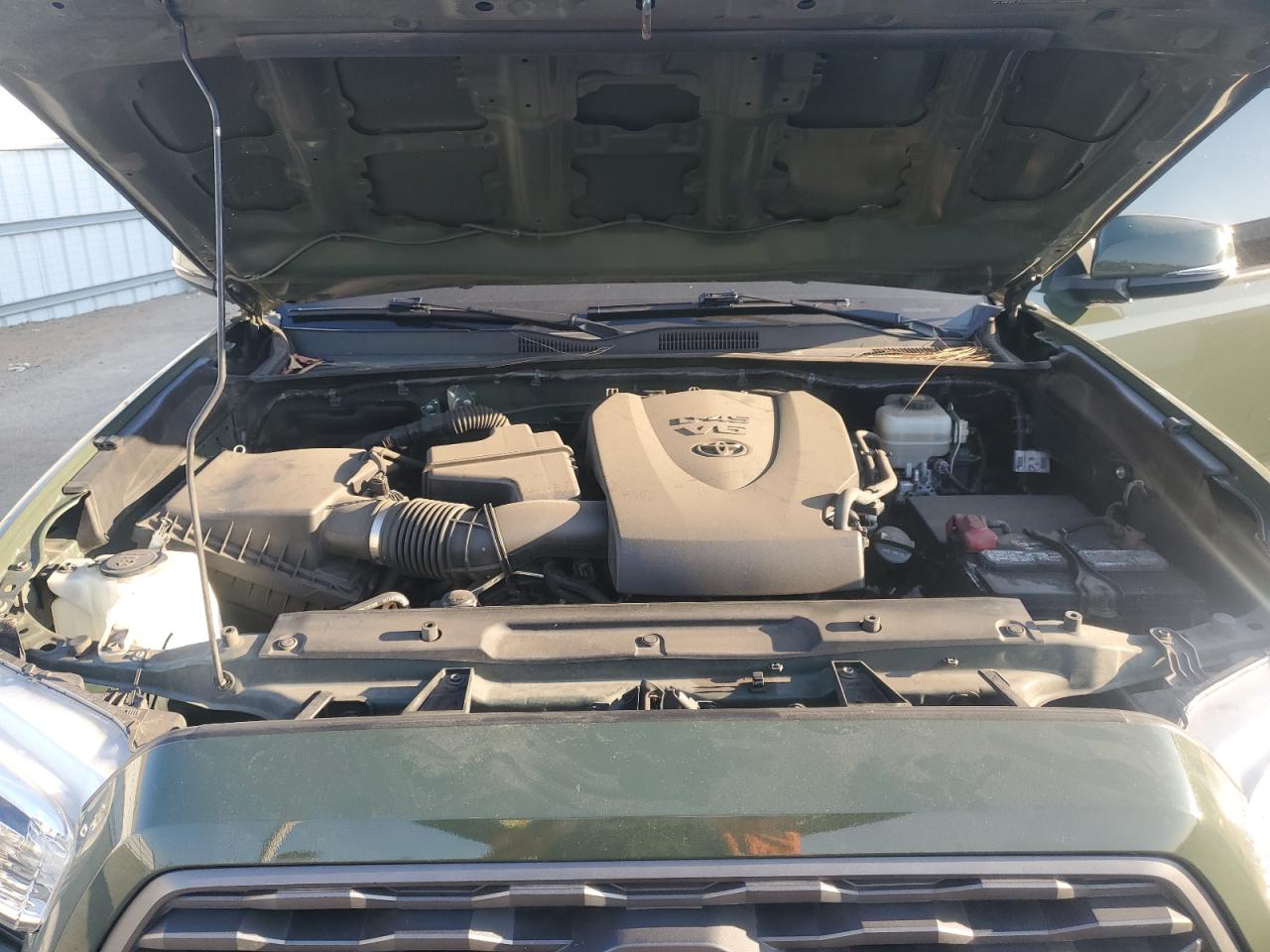 2021 Toyota Tacoma - Image 11