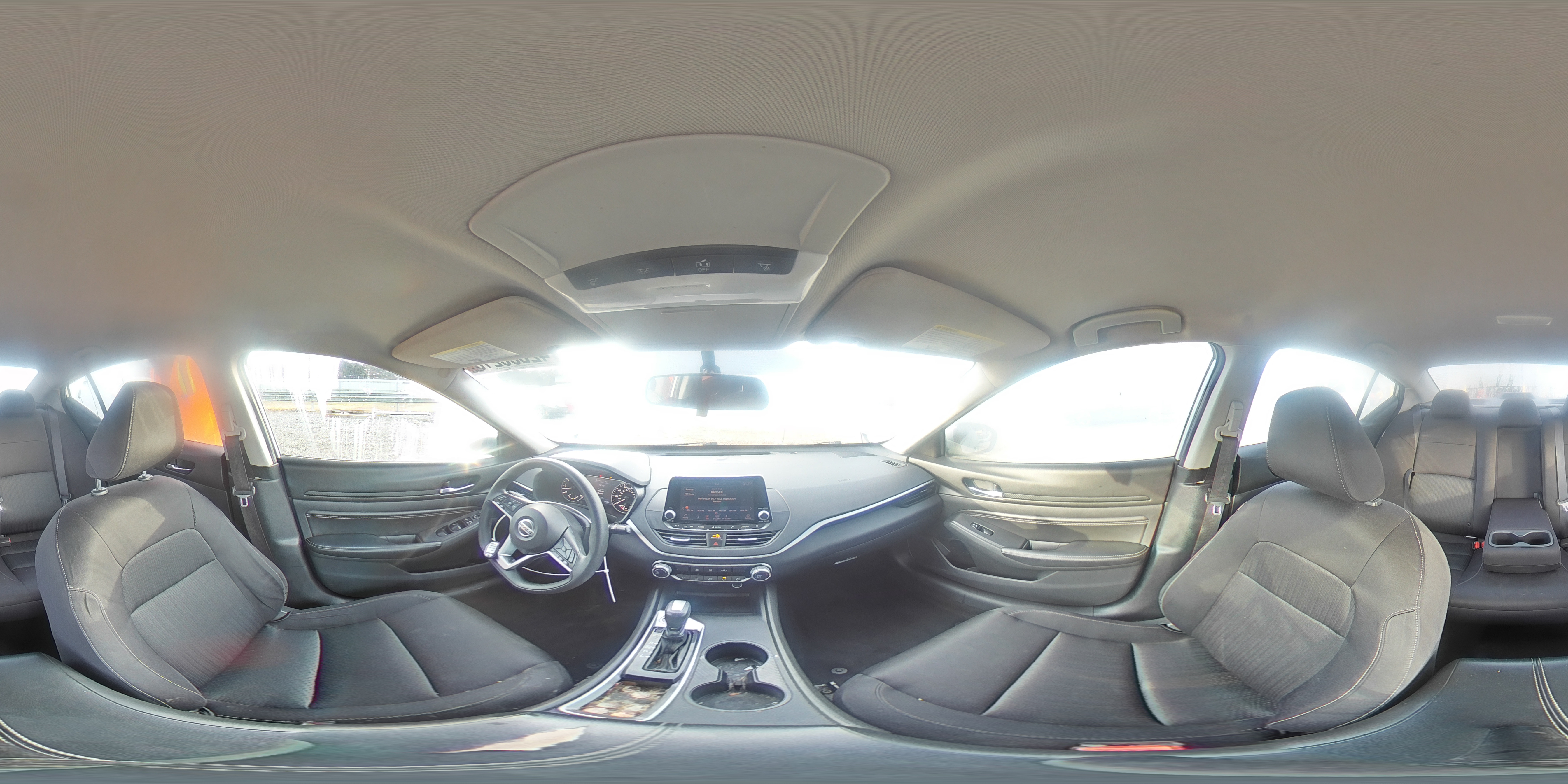 2019 Nissan Altima - Image 15