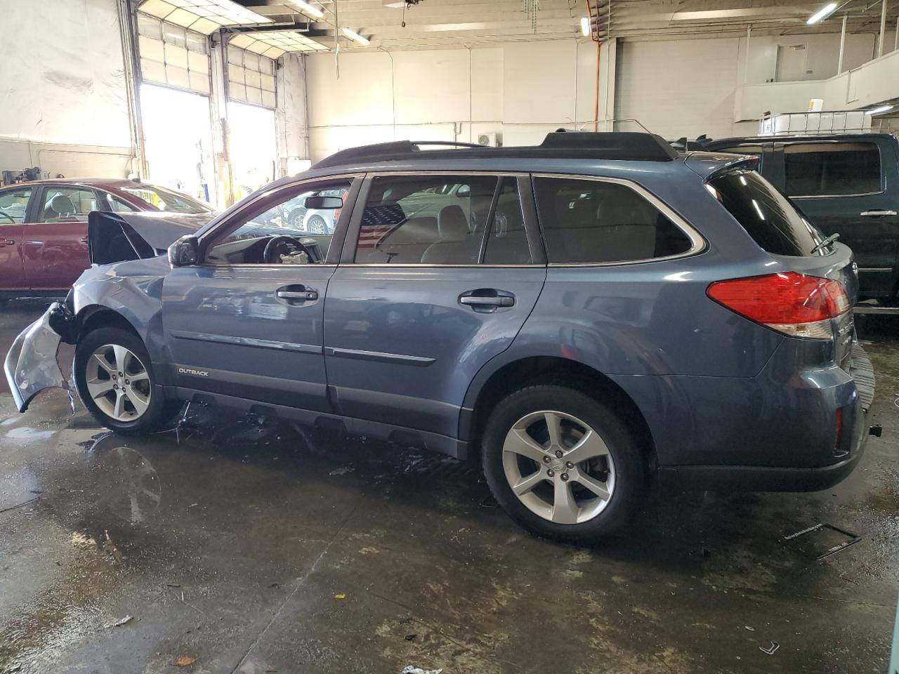 2014 Subaru Outback - Image 2