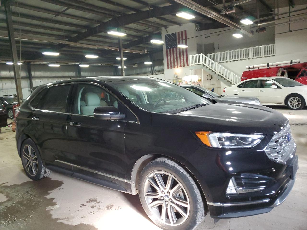 2019 Ford Edge - Image 4