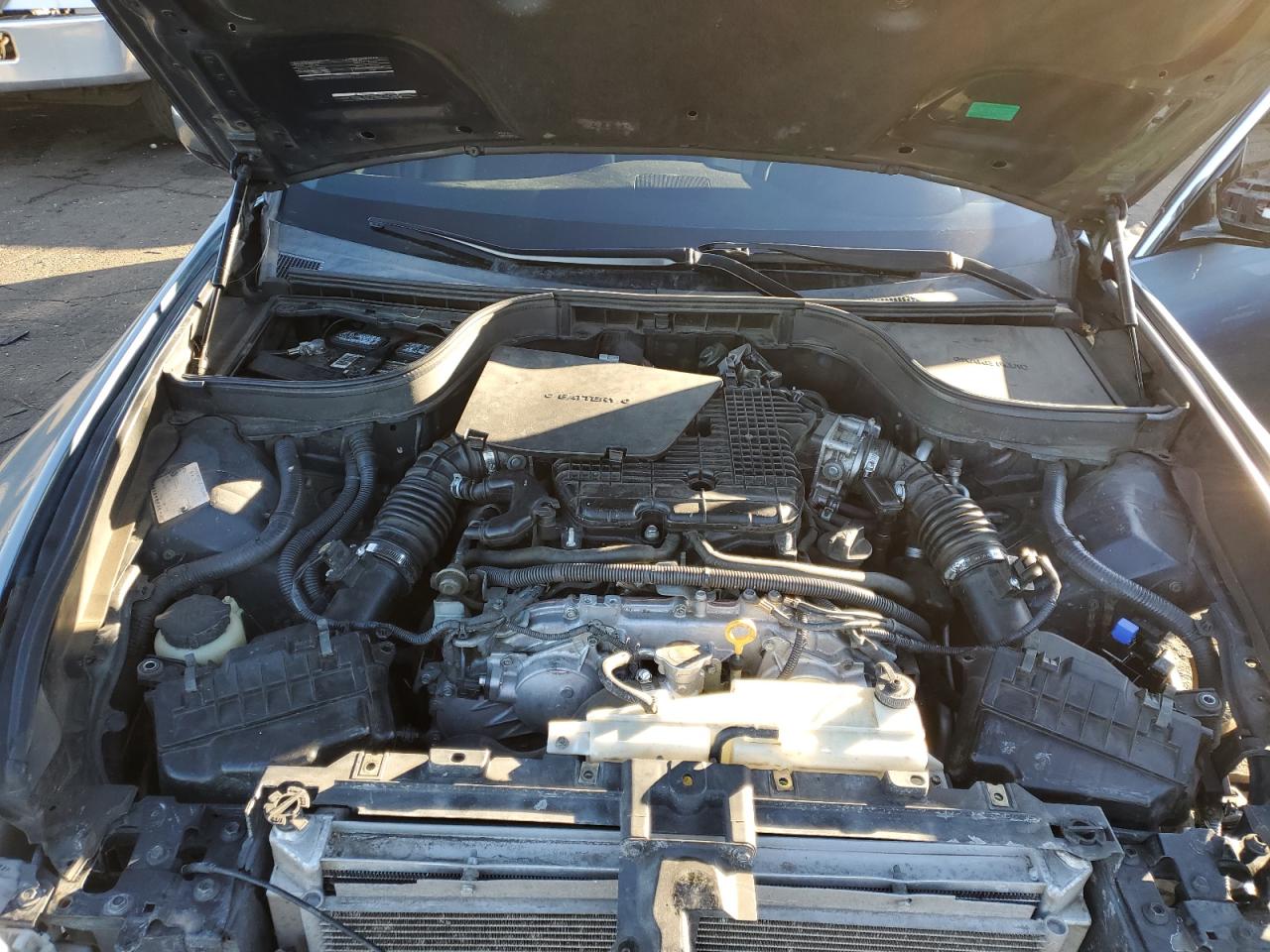 2009 Infiniti G - Image 13