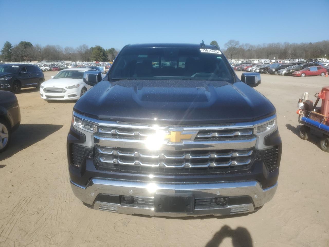 2023 Chevrolet Silverado - Image 5