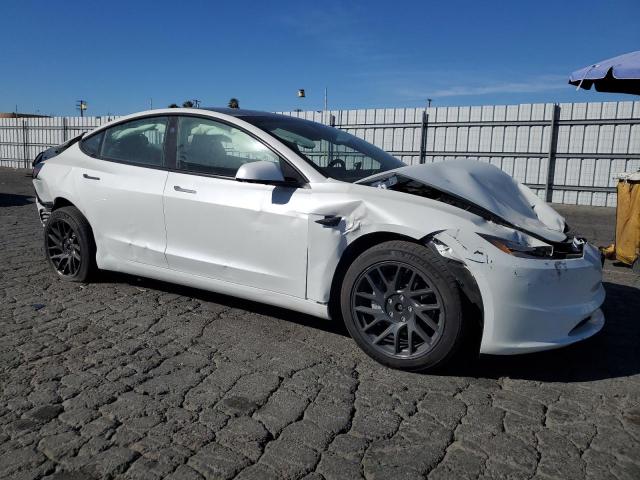  TESLA MODEL 3 2024 Белый