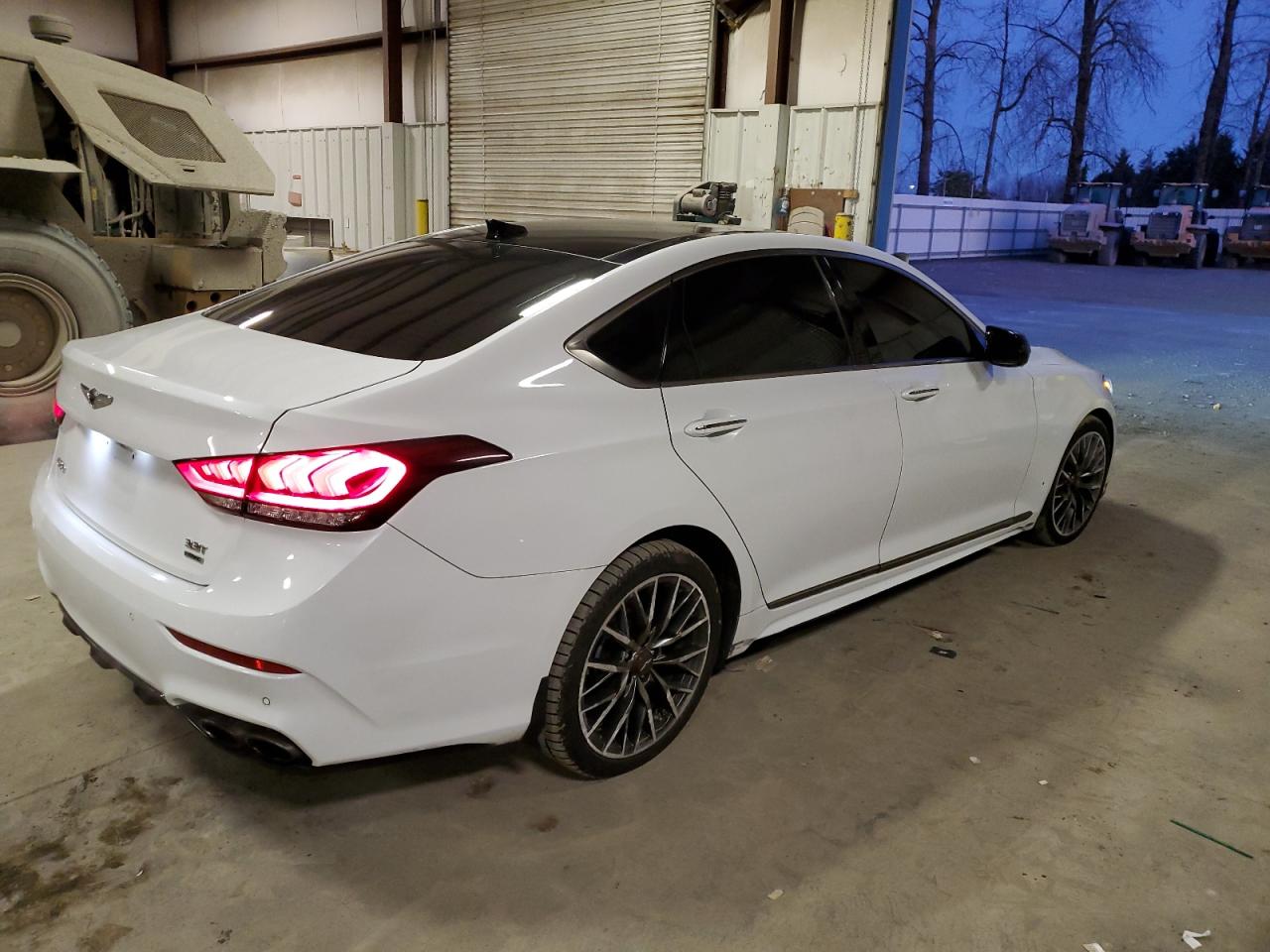 2018 Genesis G80 - Image 3