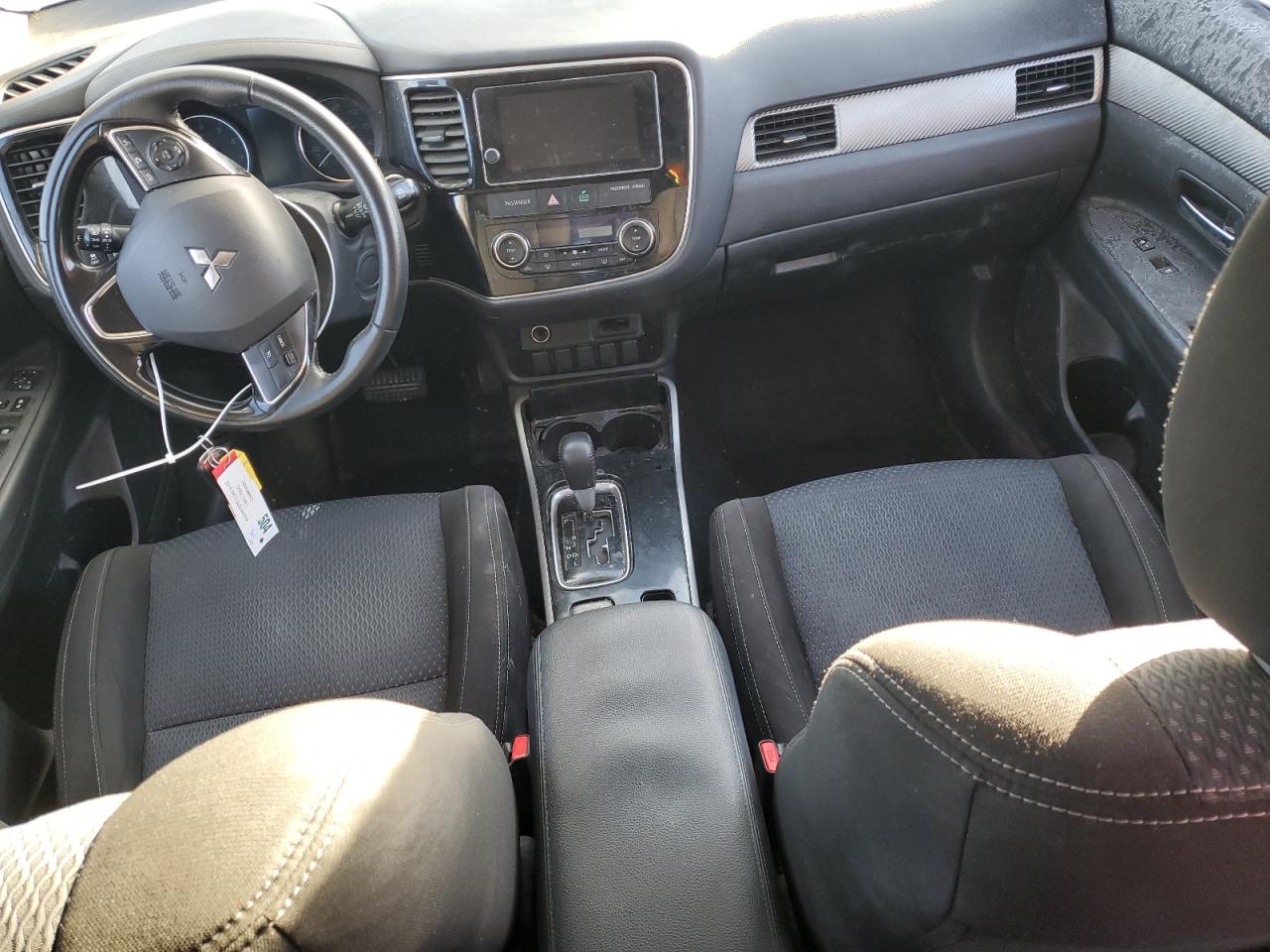 2018 Mitsubishi Outlander - Image 8