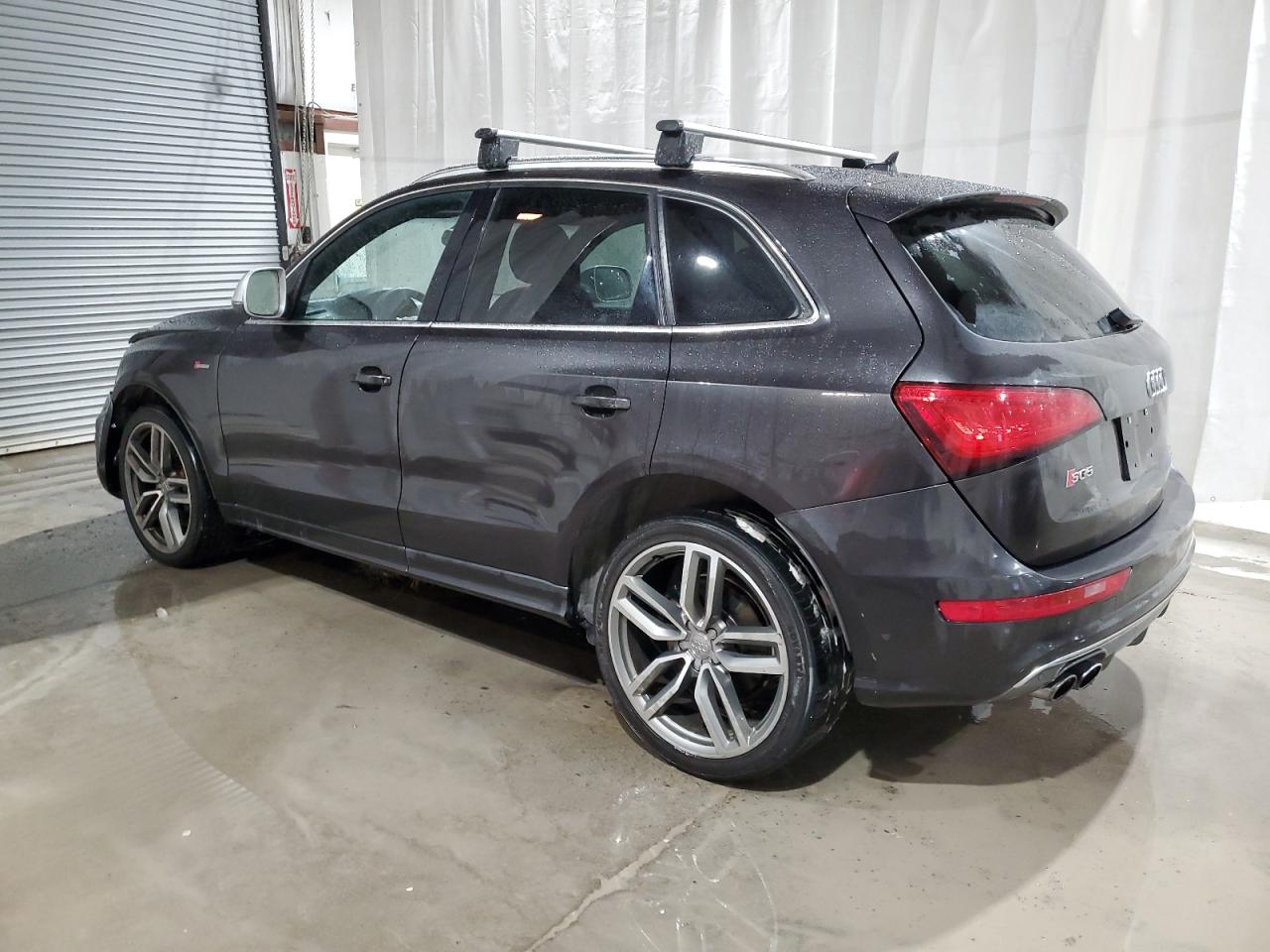 2014 Audi SQ5 - Image 2