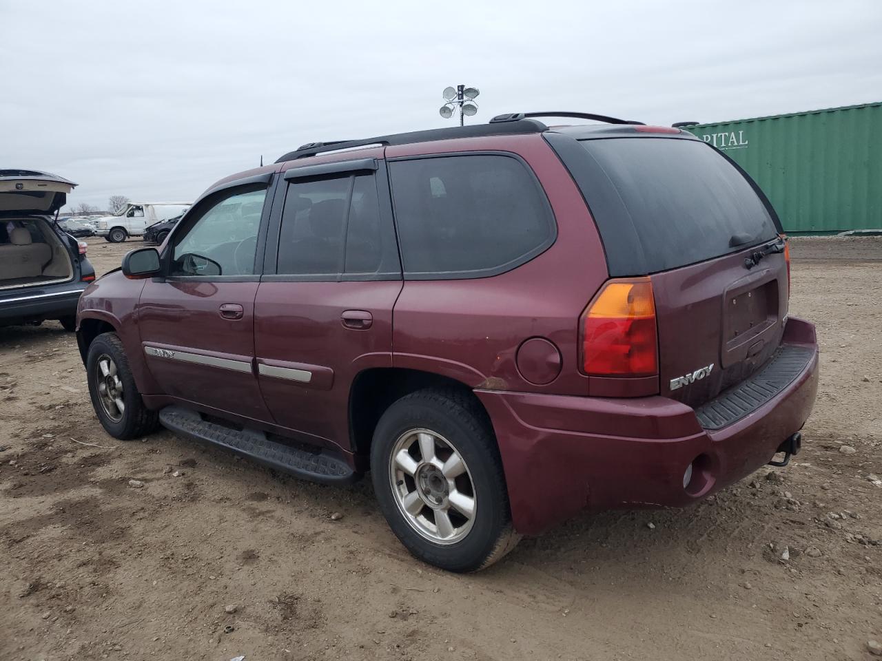 2005 GMC Envoy - Image 2