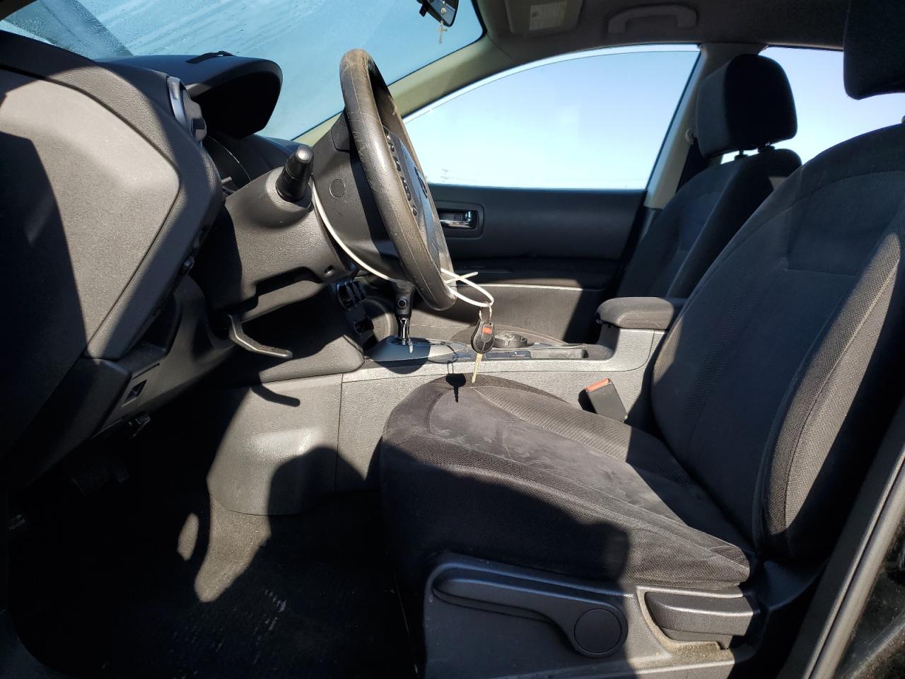 2013 Nissan Rogue - Image 7