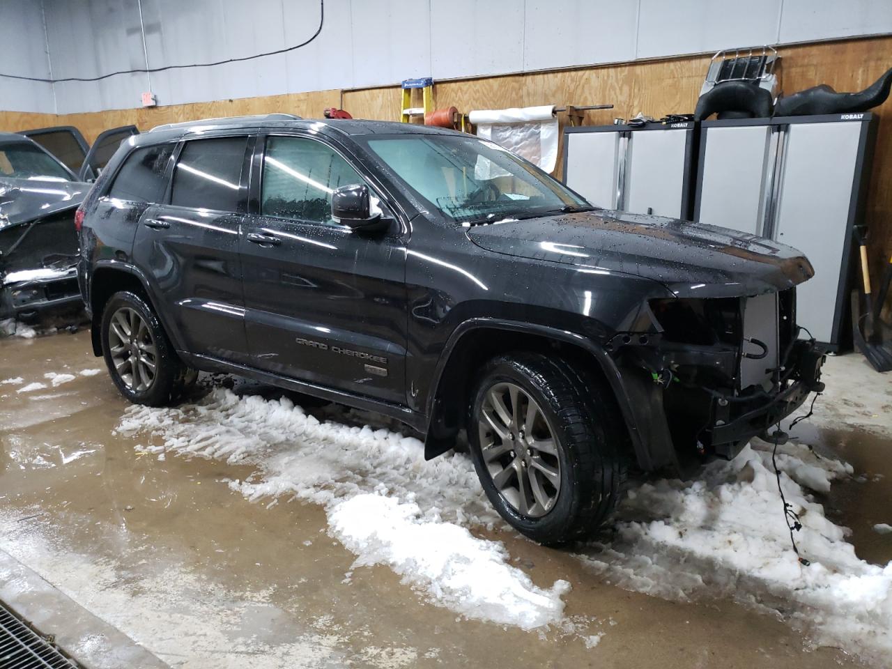 2016 Jeep Grand Cherokee - Image 4