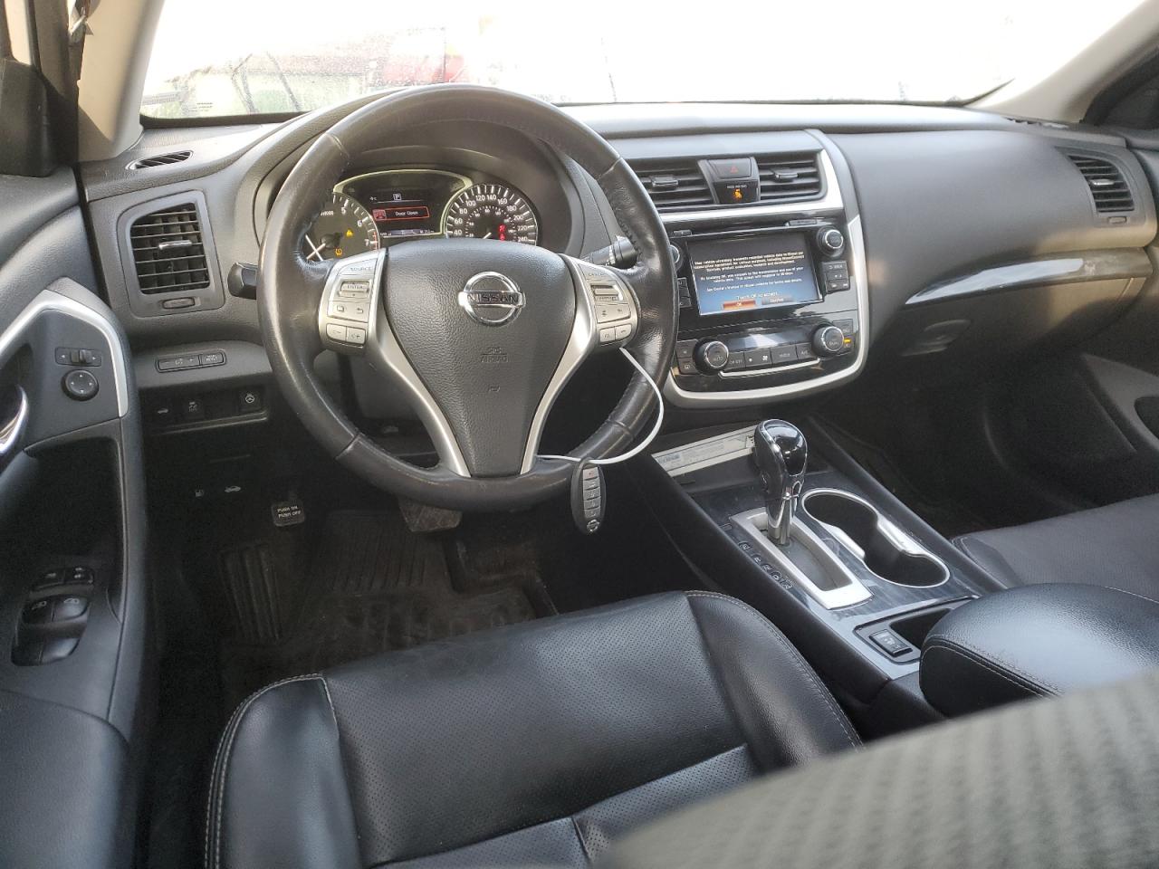 2018 Nissan Altima - Image 8