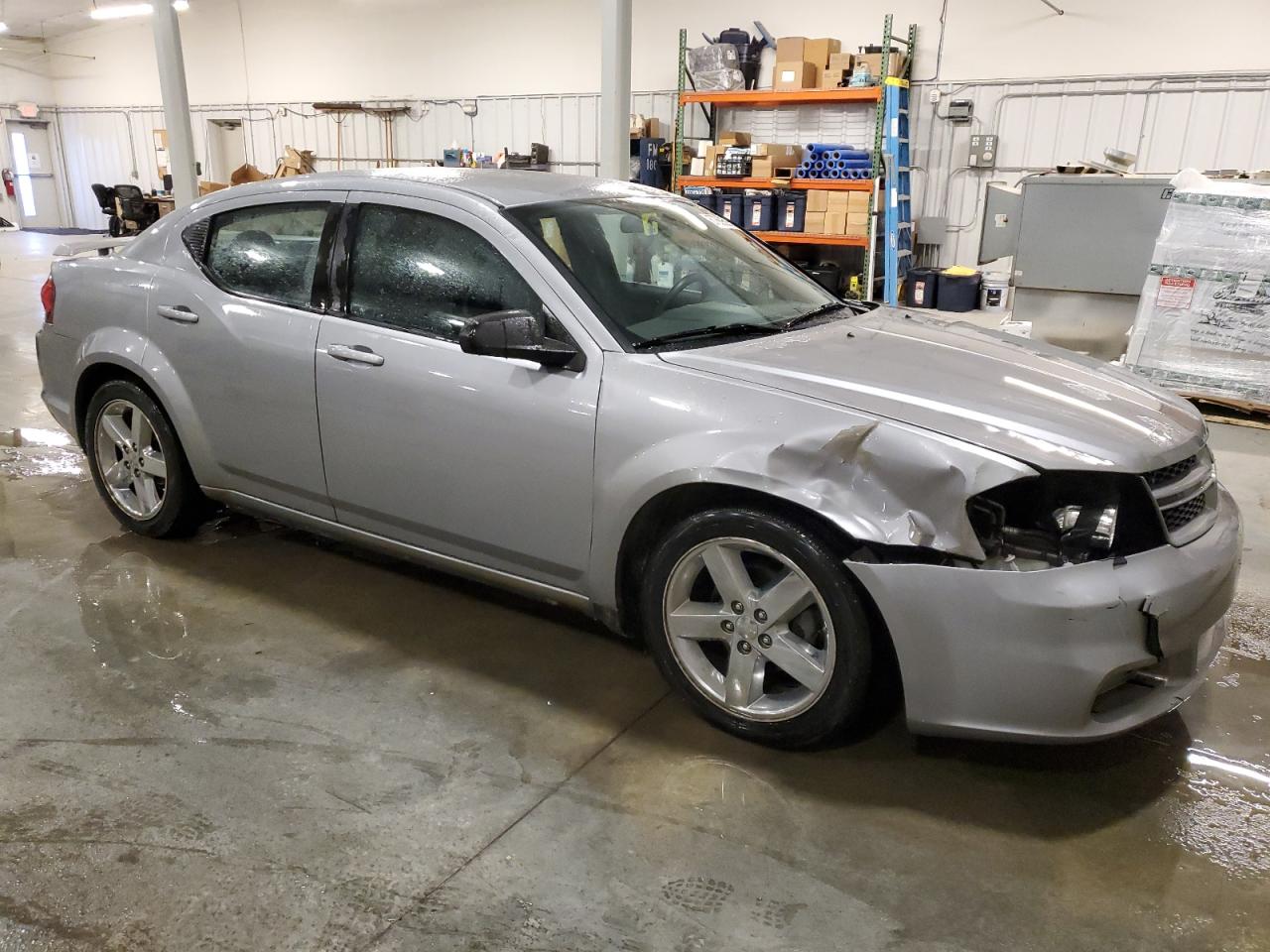 2014 Dodge Avenger - Image 4