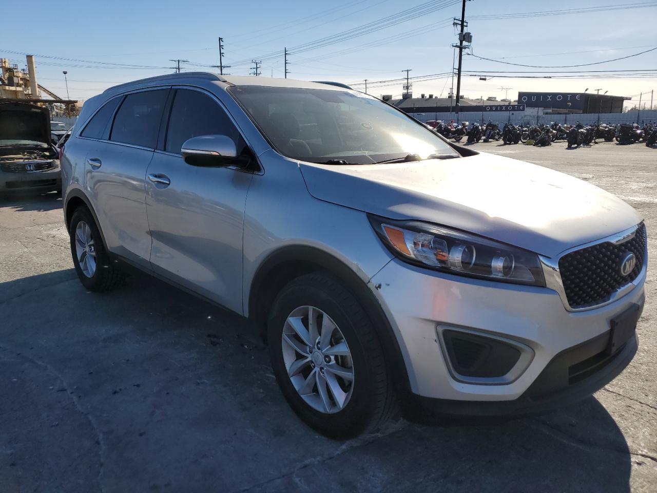 VIN 5XYPG4A32GG002590 2016 KIA SORENTO no.4