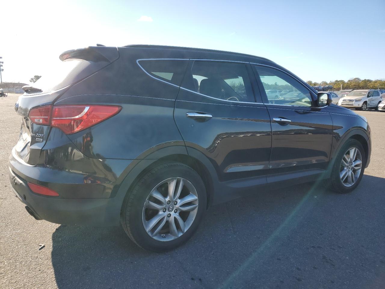 2013 Hyundai Santa Fe - Image 3
