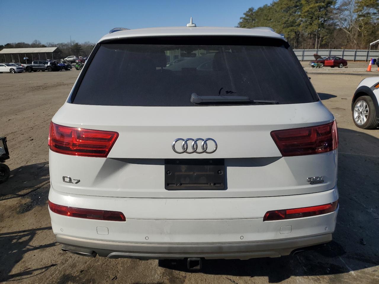 2017 Audi Q7 - Image 6