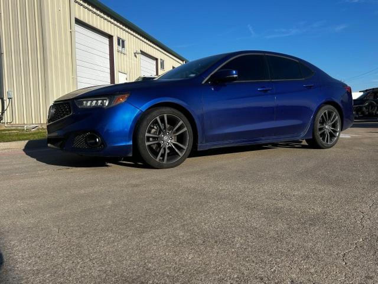 VIN 19UUB2F61JA007961 2018 ACURA TLX no.2