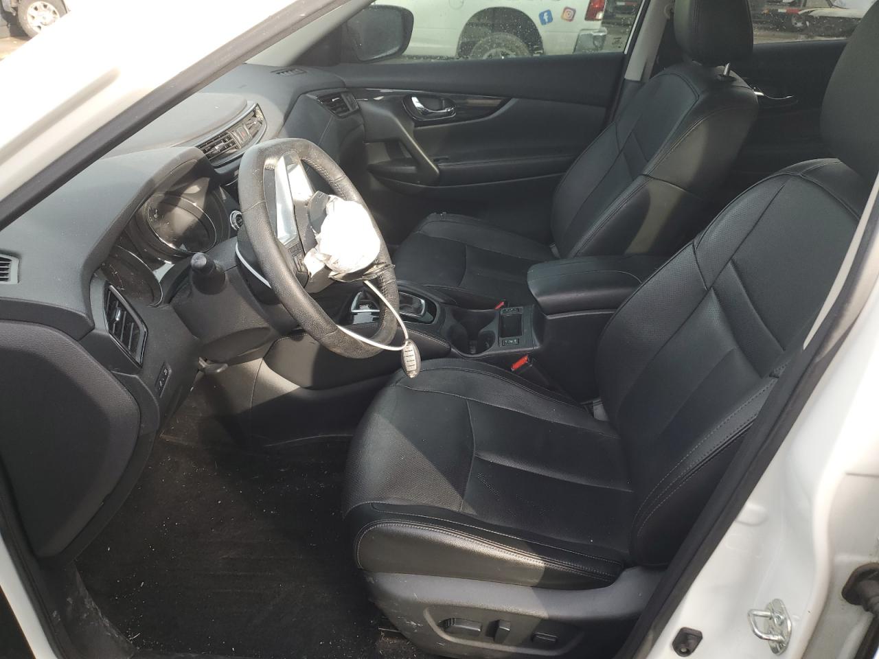 2019 Nissan Rogue - Image 7