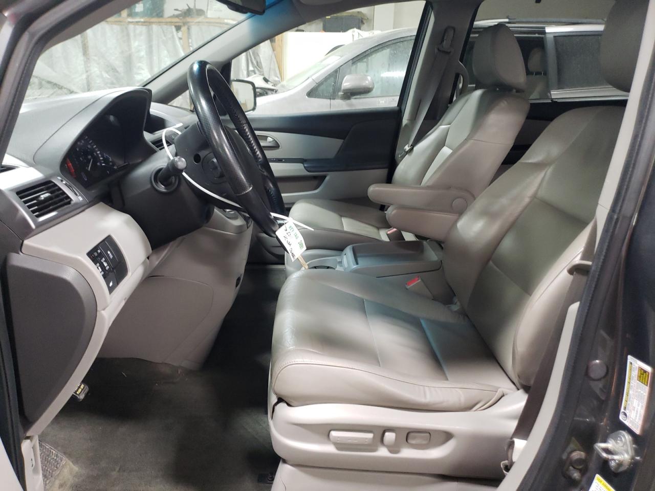 2011 Honda Odyssey - Image 7