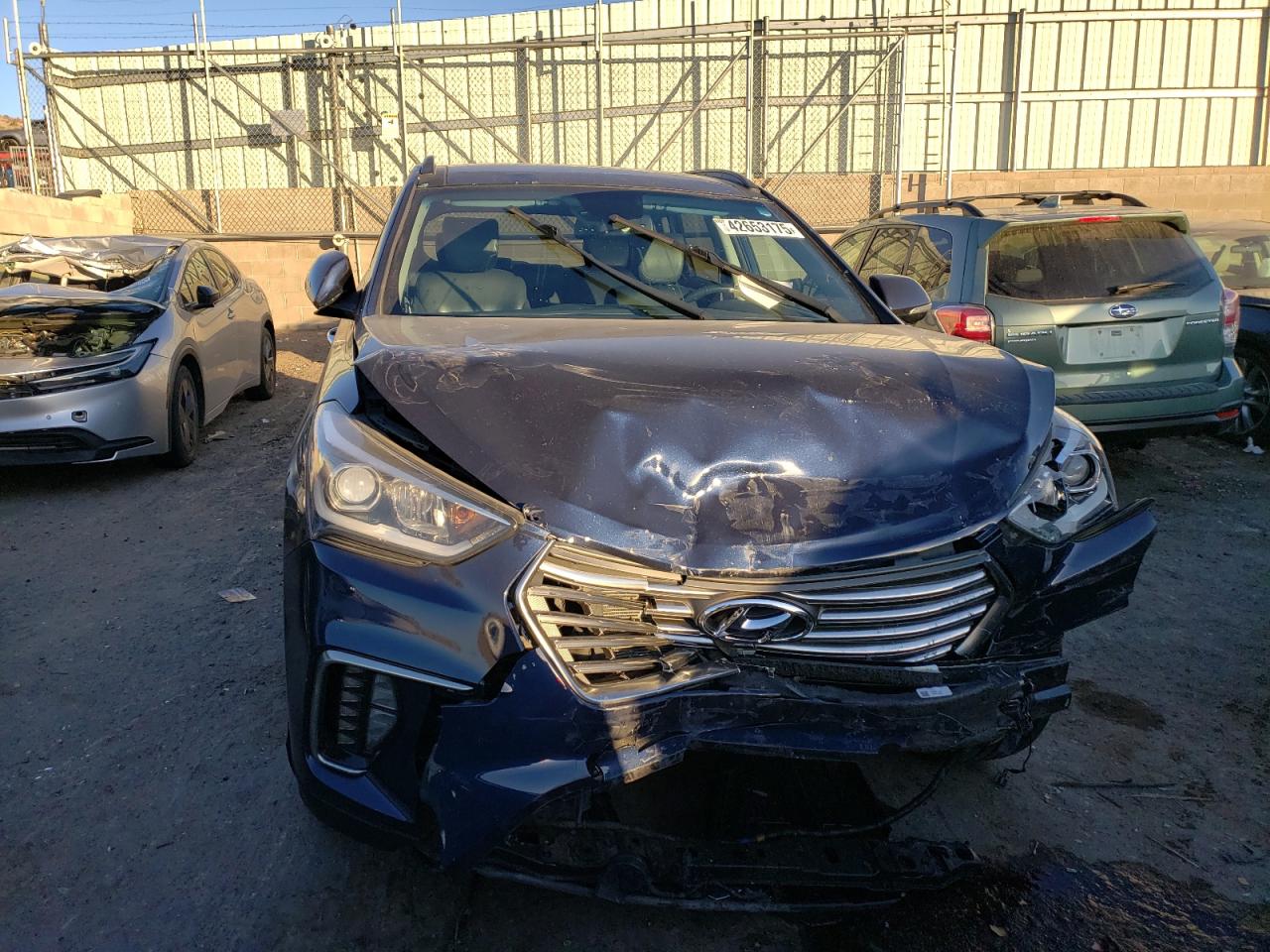 2017 Hyundai Santa Fe - Image 5
