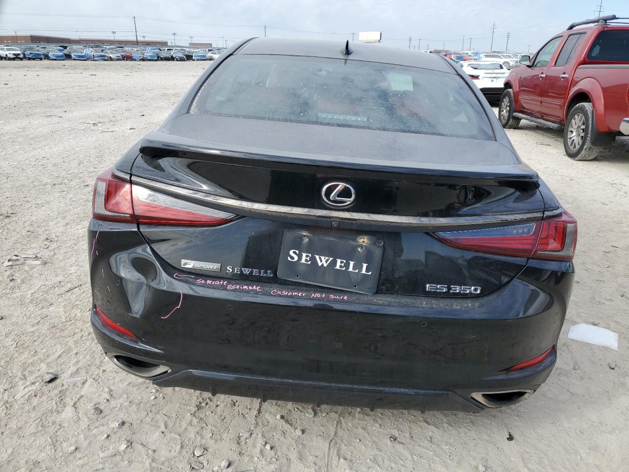2020 Lexus ES - Image 6