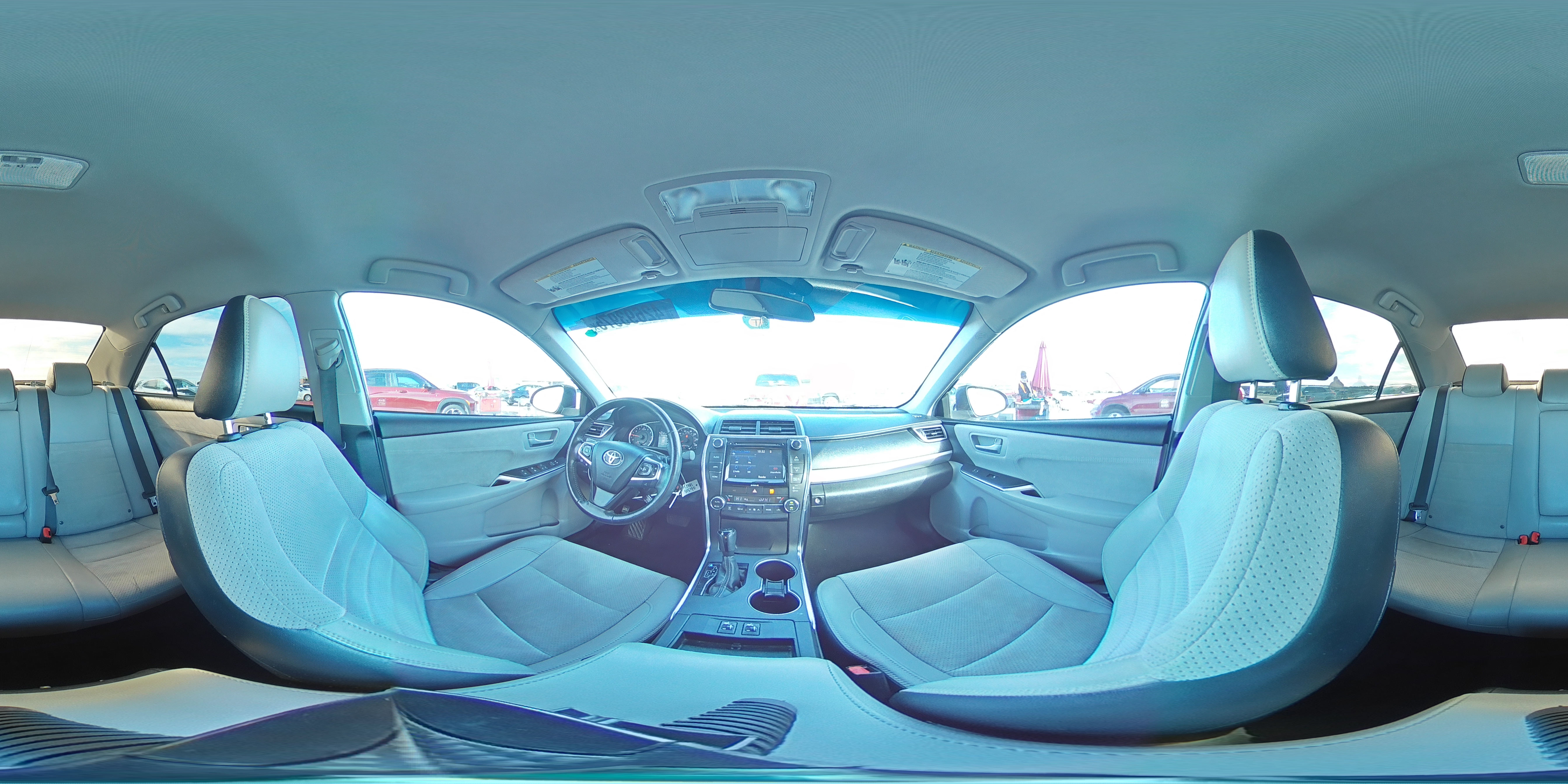 2016 Toyota Camry - Image 14