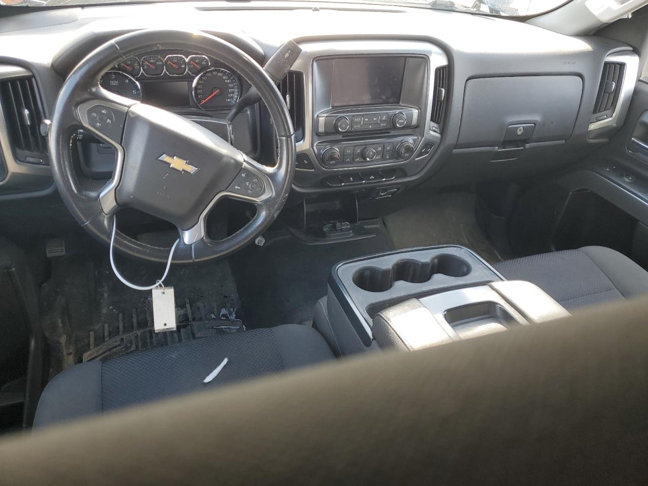 2017 Chevrolet Silverado - Image 8