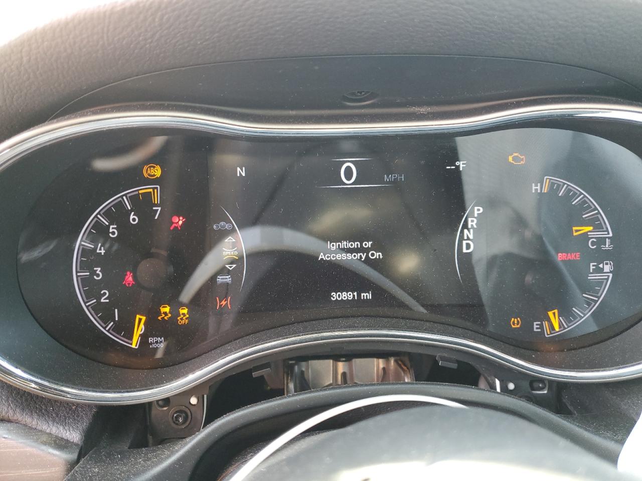 2020 Jeep Grand Cherokee - Image 9