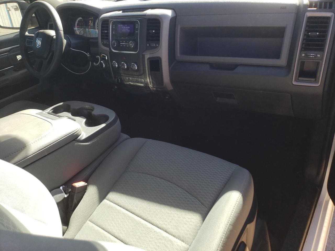 2014 RAM 1500 - Image 8