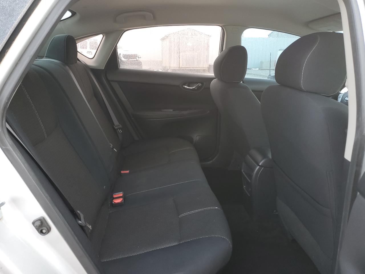 2017 Nissan Sentra - Image 10