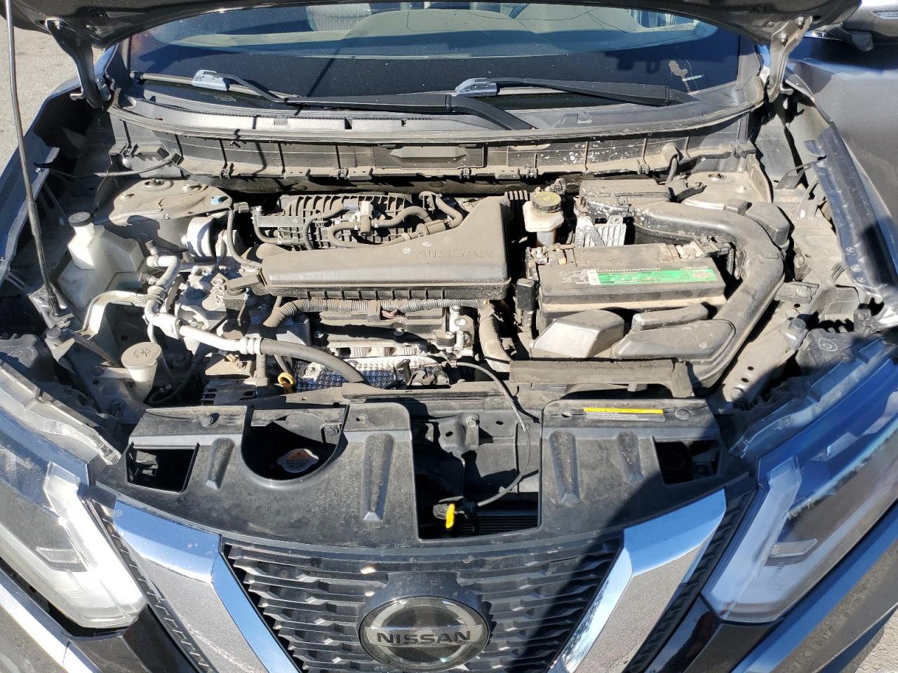 2019 Nissan Rogue - Image 11