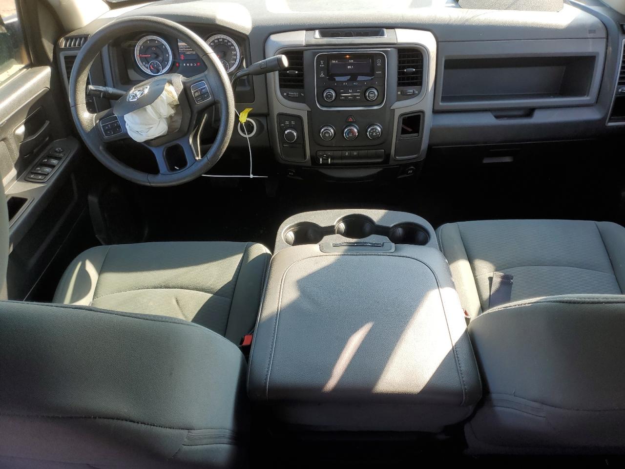 2015 RAM 1500 - Image 8