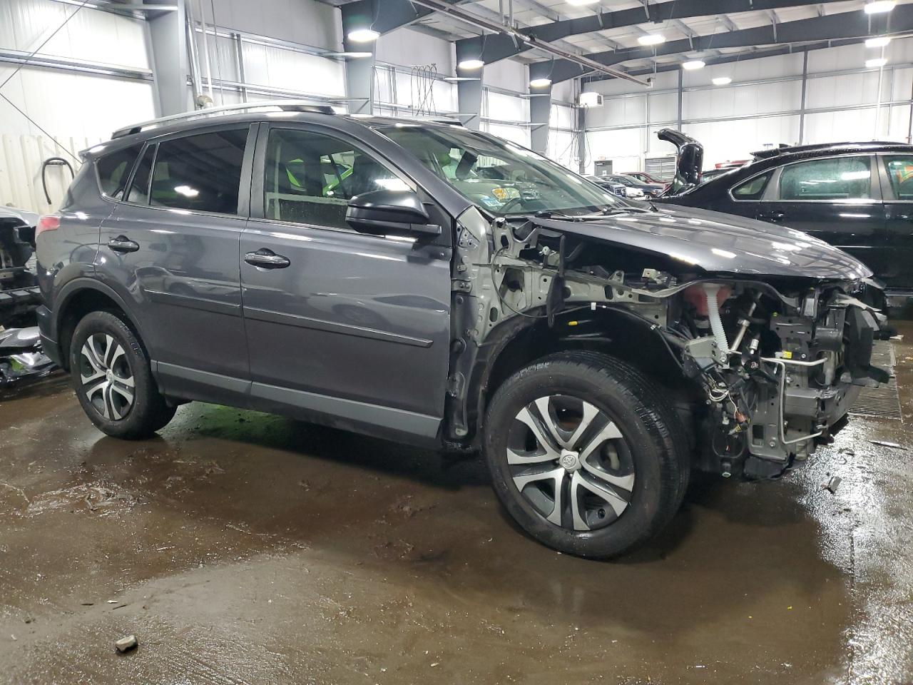 2018 Toyota RAV 4 - Image 4